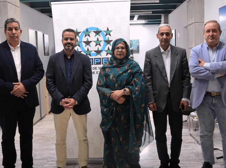 Representantes del pueblo saharaui pide a FEMPEX colaborar para atajar crisis humanitaria
