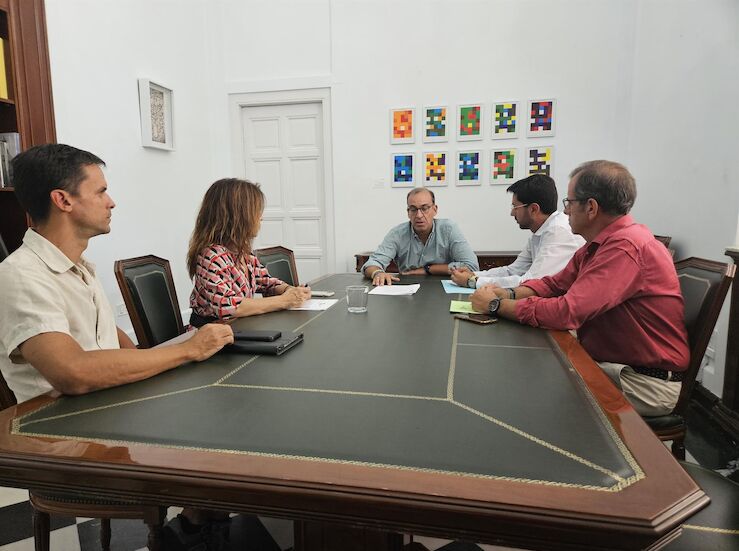 Mateos confa en la altura de miras de la oposicin para sacar presupuestos municipales