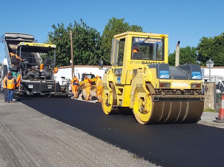 Licitadas obras en 16 carreteras extremeas para mejorar la seguridad de los motoristas