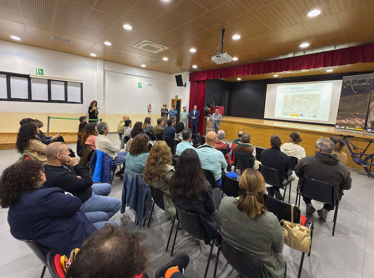 La comarca cacerea de La Vera pone en marcha un proyecto piloto de senderos sostenibles