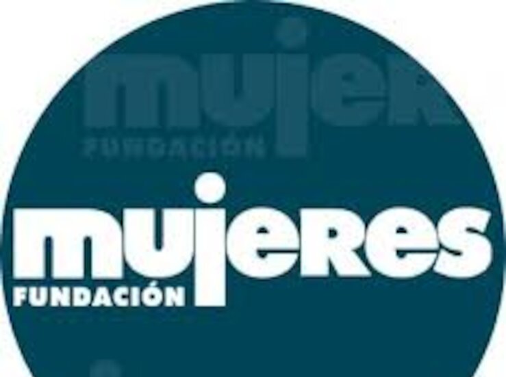 Fundacin Mujeres el juez Rafael Estvez y Mara del Carmen Fraire premios Menina