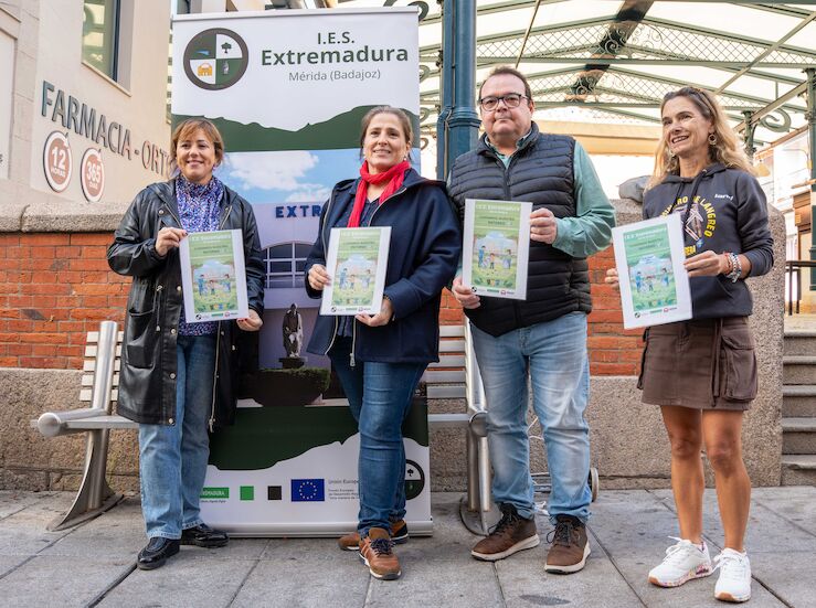Alumnos y docentes IES Extremadura de Mrida impulsan una campaa para cuidar patrimonio
