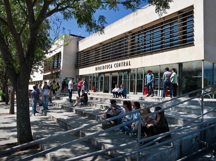 Publicada convocatoria de los I Premios a la Excelencia Acadmica para alumnos de la UEx