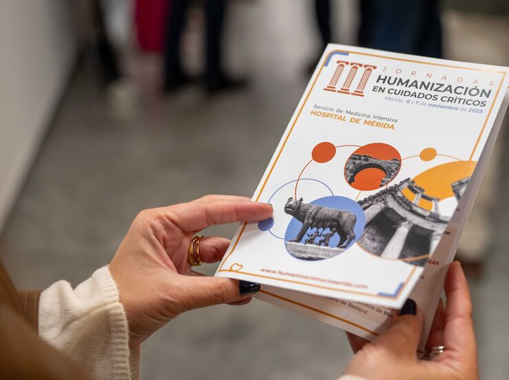 El Teatro Mara Luisa de Mrida acoge III Jornadas de Humanizacin en Cuidados Crticos