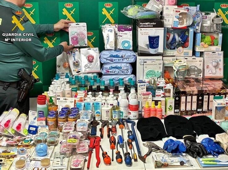 La Guardia Civil detiene al autor del robo en una farmacia de El Batn