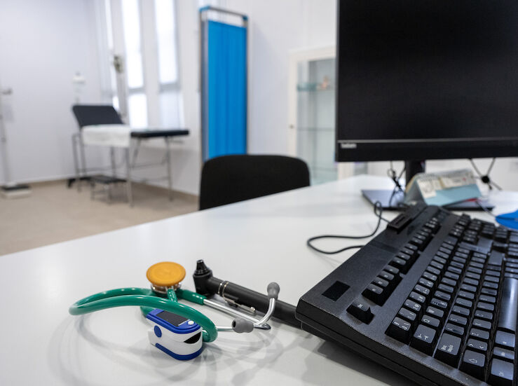 Sanidad y sindicatos del mbito alcanzan un preacuerdo sobre el Estatuto Marco 