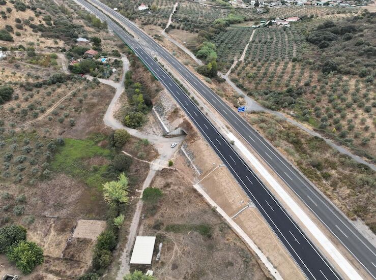 Finalizados trabajos de reparacin de daos en la autova EXA1 por las lluvias de marzo