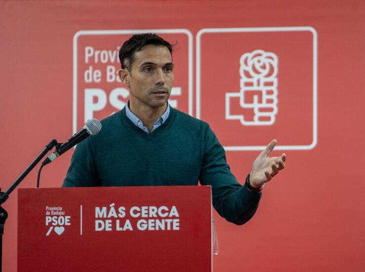 Manolo Borrego inicia genda semanal de encuentros con militancia PSOE en toda la provincia