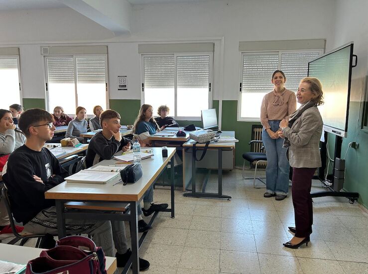 El Programa Ayuda entre iguales ya se desarrolla en 318 centros este curso 20252026