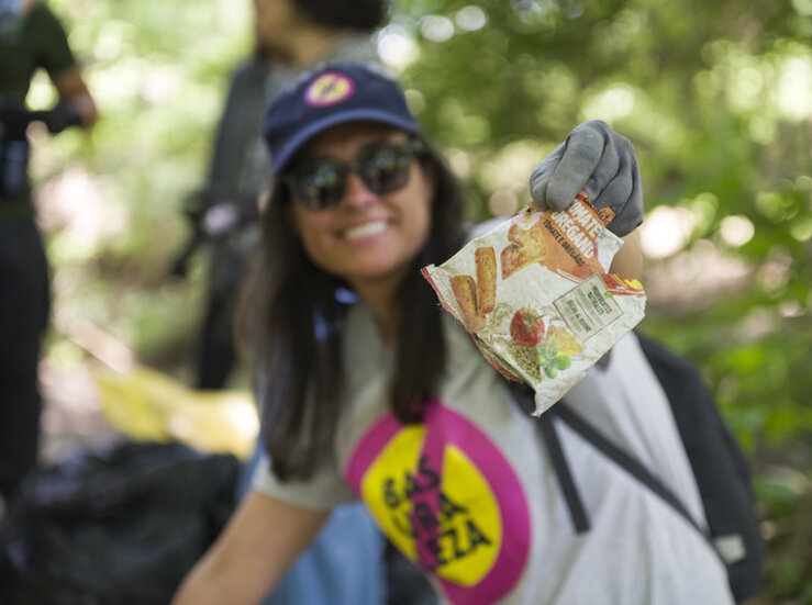 Promedio organiza limpieza en Los Guadalperales Valle de Matamoros y Valle de la Serena
