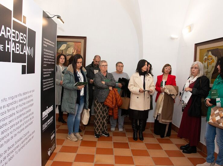 Diputacin Cceres da voz a vctimas invisibles con la exposicin Paredes que hablan