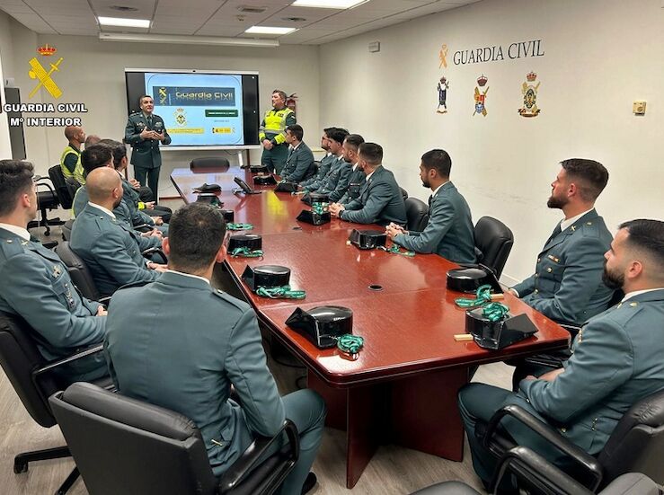 Guardia Civil suma 13 nuevos agentes en formacin a plantilla Sector Trfico Extremadura