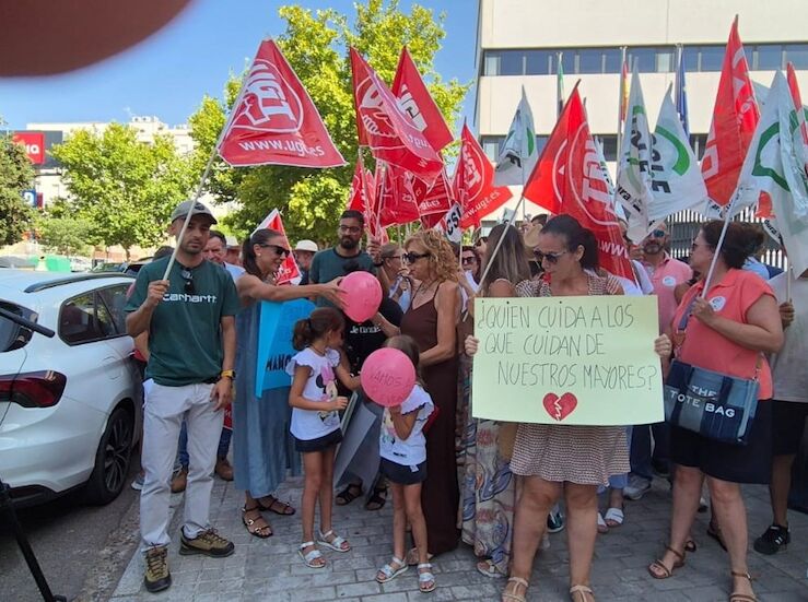 UGT pide reaccin de Junta ante falta enfermeras SEPAD y su equiparacin salarial con SES