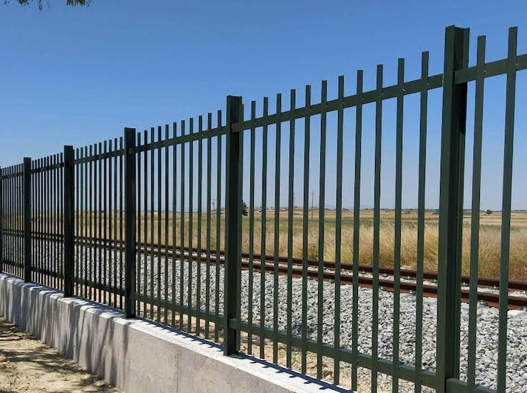 Licitados 91 ks cerramientos para aumentar seguridad en red ferroviaria extremea