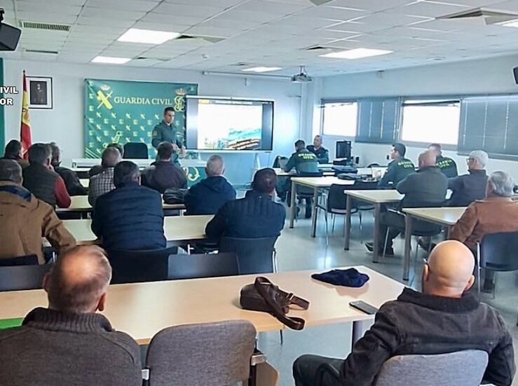 Guardia Civil impulsa jornada de colaboracin con guardas rurales de provincia de Cceres