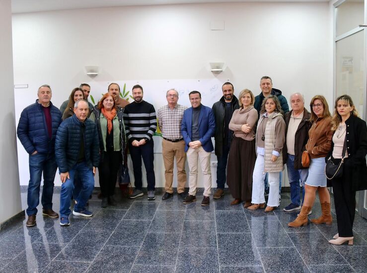 Gallardo se compromete a impulsar el relevo generacional y la modernizacin agrcola 