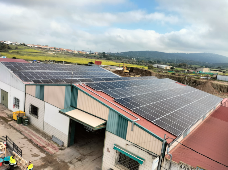 200 familias beneficiarias de una comunidad solar en Almaraz desarrollada por Iberdrola