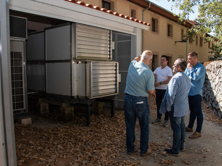 Cocinas Industriales Sarprix gestionar la Hospedera la Serrana de la Diputacin