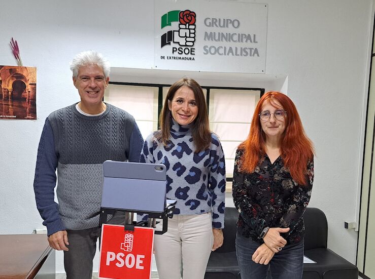 El PSOE de Cceres niega una pinza con Vox para los presupuestos de la ciudad