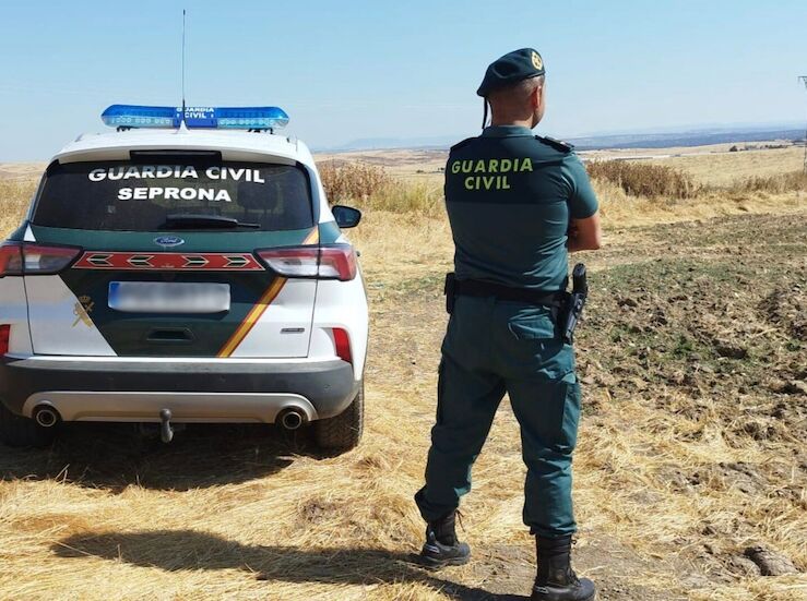 Casatejada inicia recogida de firmas entre vecinos contra desmantelamiento del Seprona