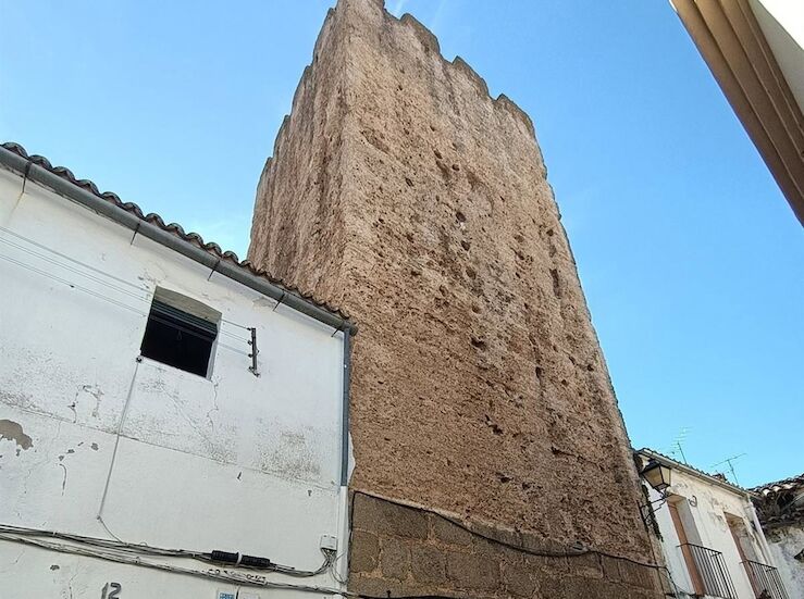 Cceres acudir al 2 cultural del Gobierno para ejecutar obras 2 fase de la muralla