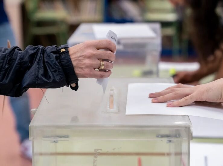 Vecinos de Mrida con movilidad reducida dispondrn de vehculos para ir a votar 