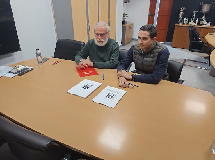 La AD Mrida firma su primer Plan de Igualdad con CCOO