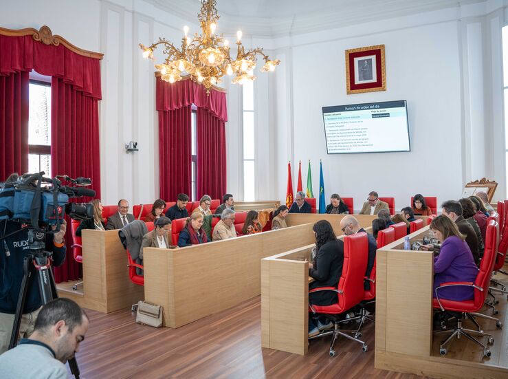 Luz verde al proyecto de Presupuestos 2026 del Ayuntamiento de Mrida dotado con 828M