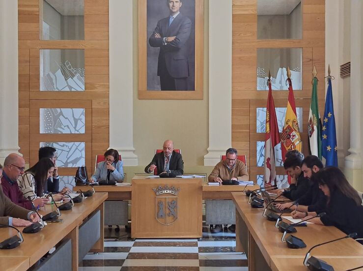 Cceres disea un plan director del transporte pblico para mejorar el servicio