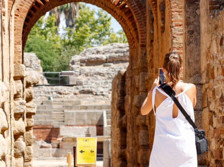 El empleo turstico en Extremadura crece en abril un 07 por debajo de la media nacional