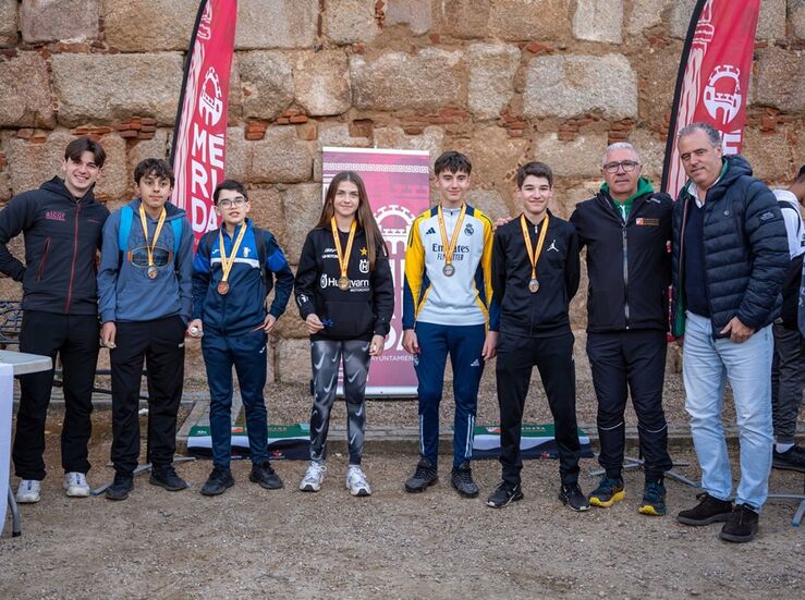 En Mrida 400 escolares participan en la II Intercentros de Orientacin