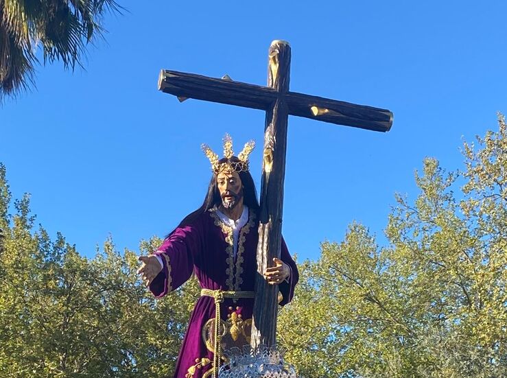 Las Lgrimas y El Calvario dejan estampas inolvidables en el Martes Santo emeritense