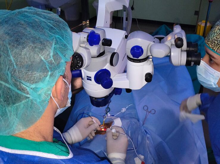 Hospital Ciudad Coria incorpora ciruga avanzada de retina en su Servicio de Oftalmologa
