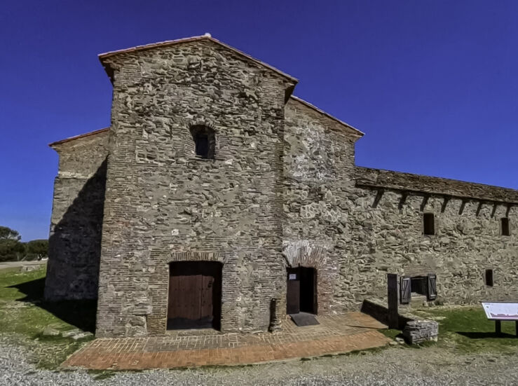 Monasterio de Tentuda techo de la provincia de Badajoz y sitio de la Orden de Santiago