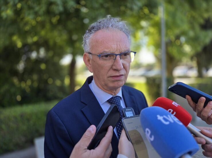 Quintana destaca la normalidad en el arranque del proceso de regularizacin de migrantes