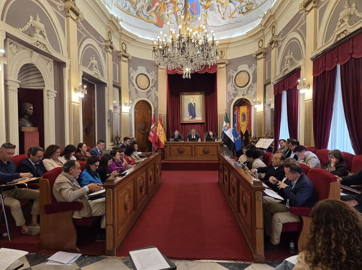 Badajoz rechaza la regularizacin masiva de migrantes con el voto en contra de PSOE 