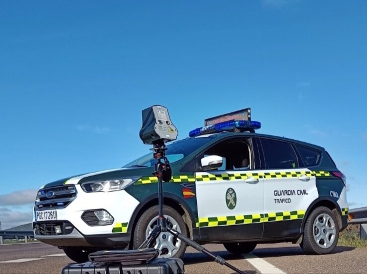 Investigado un conductor que circulaba a 235 kmh en la A5 a la altura de Guarea