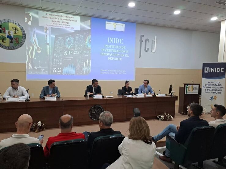 UEx estrena en Cceres el Instituto Universitario Investigacin e Innovacin del Deporte