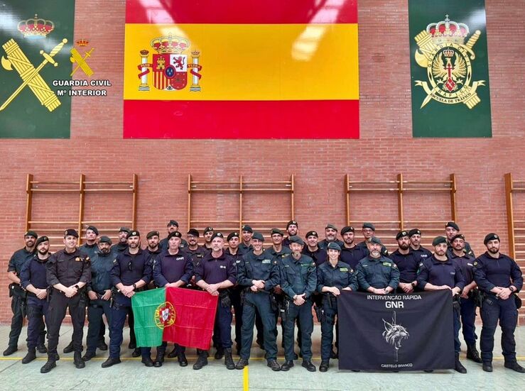Jornadas de formacin en Mrida para la Guardia Civil y la Guardia Republicana de Portugal