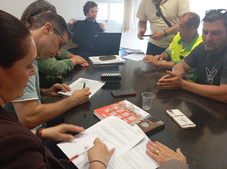 El comit de FCC Mrida firma un acuerdo de mejora de condiciones econmicas laborales 