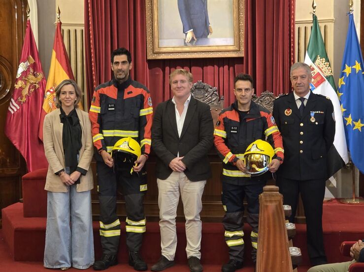 Cuerpo de Bomberos del Ayuntamiento de Badajoz incorpora dos nuevos sargentos