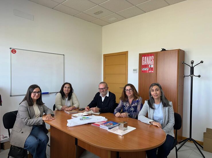 Mujeres por Almaraz pide a UGT Extremadura su apoyo para revertir cierre de la central