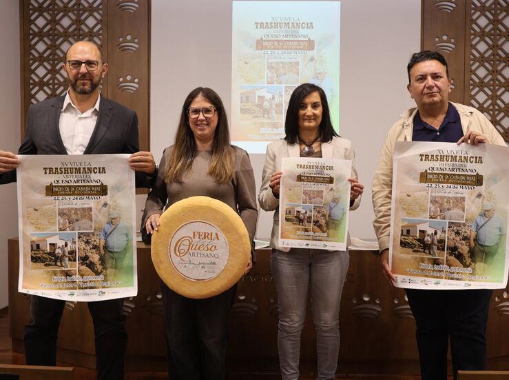 Valverde de Legans celebra Vive la trashumancia con una ruta con 500 ovejas