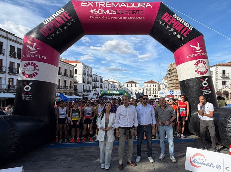xito absoluto en XIX Media Maratn Cceres Patrimonio de Humanidad con 1800 corredores