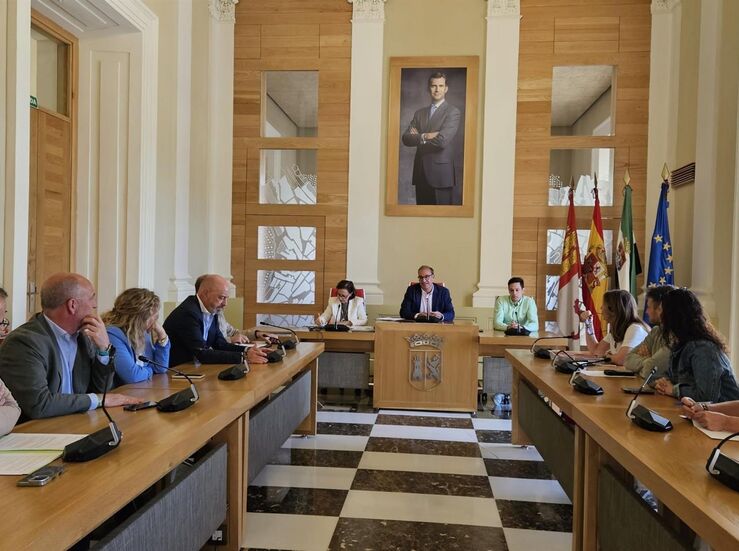 Ayuntamiento Cceres destinar 13 millones a ayudas sociales en 2026 a travs del IMAS
