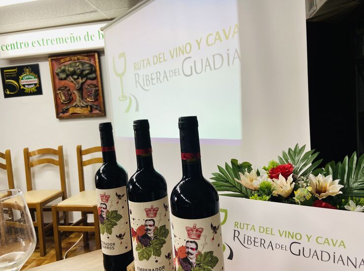 La Ruta del Vino y Cava Ribera del Guadiana presenta en Bilbao su oferta enoturstica