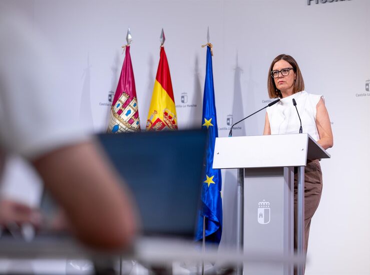 CLMPropuesta Ministerio AVE MadridExtremadura no sustituye que Toledo cuente con parada