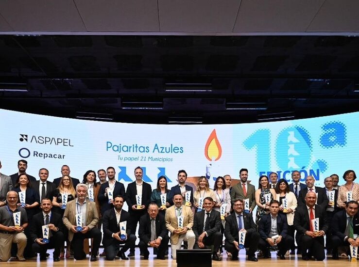 Aspapel y Repacar reconocen a Cceres por su compromiso con el reciclaje de papel 