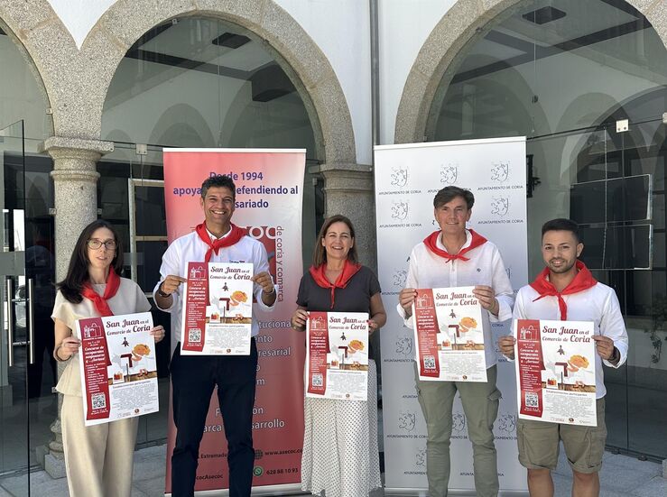 En Coria ms de 40 establecimientos se dan cita en IV edicin de San Juan en el comercio