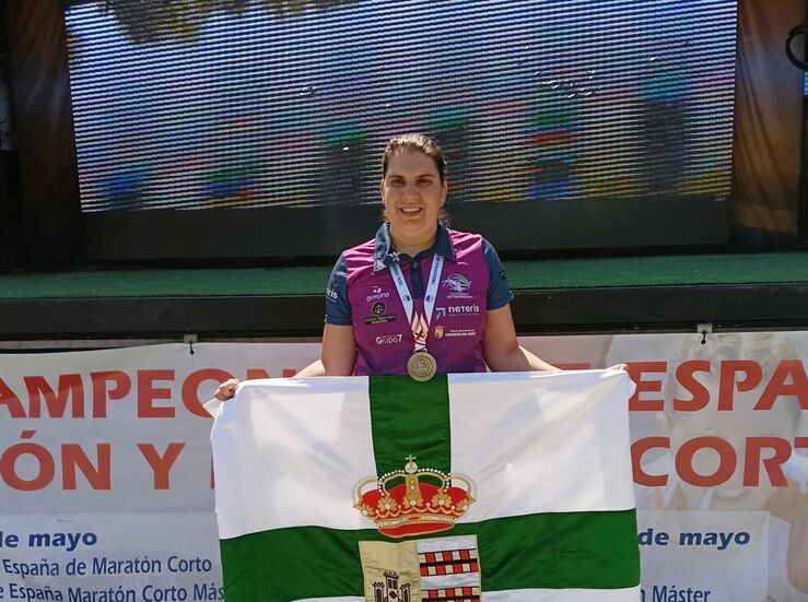 Elena Ayuso se proclama Campeona de Espaa de Maratn Corto en Zamora